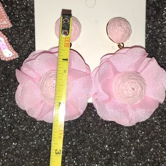 Large Earrings - Picture 12 of 13